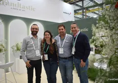 The team of Selecta Cut Flowers promoting Gypsophila Grandtastic at their booth. 